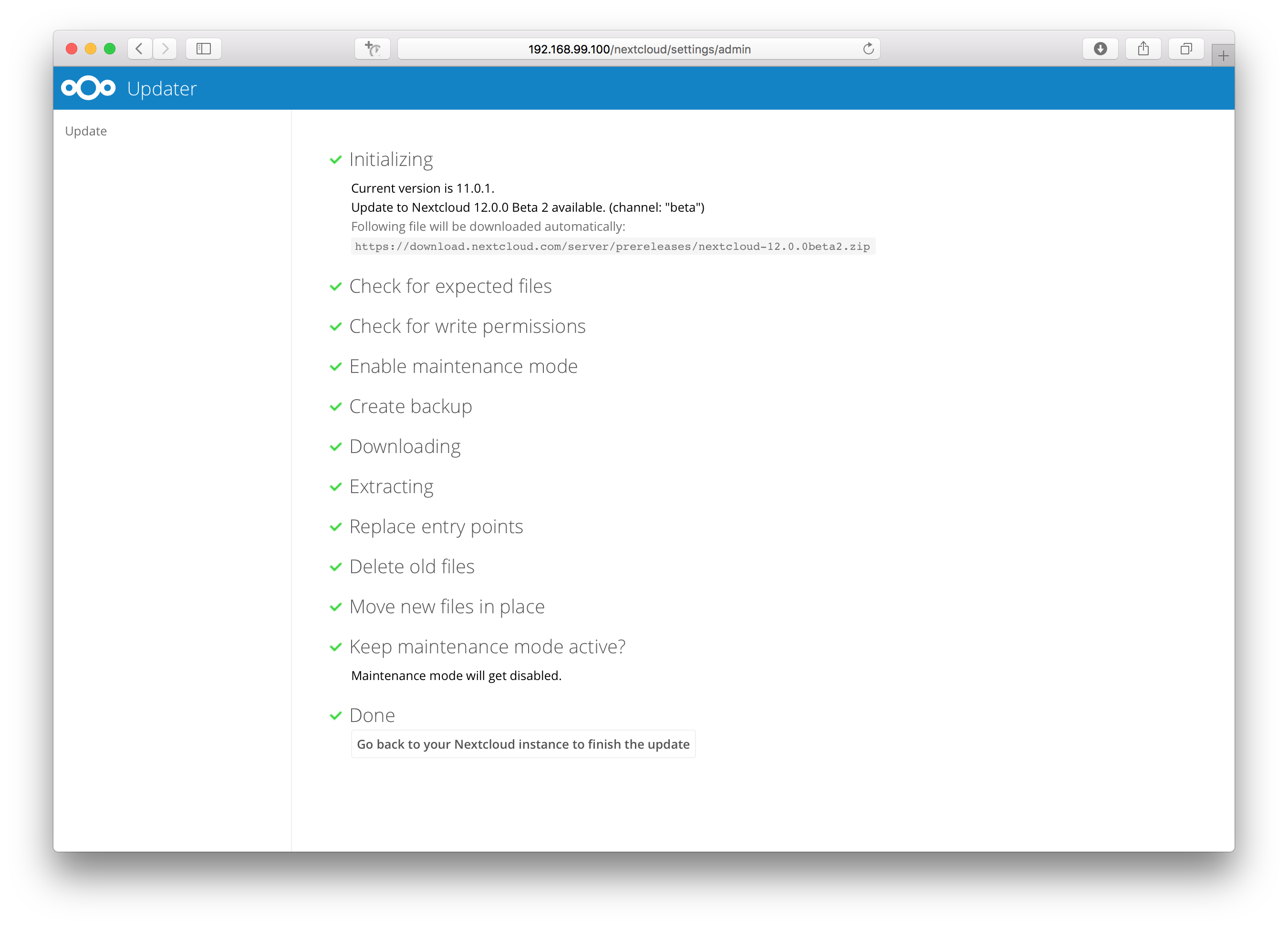 Nextcloud web updater showing option to disable maintenance mode after upgrade